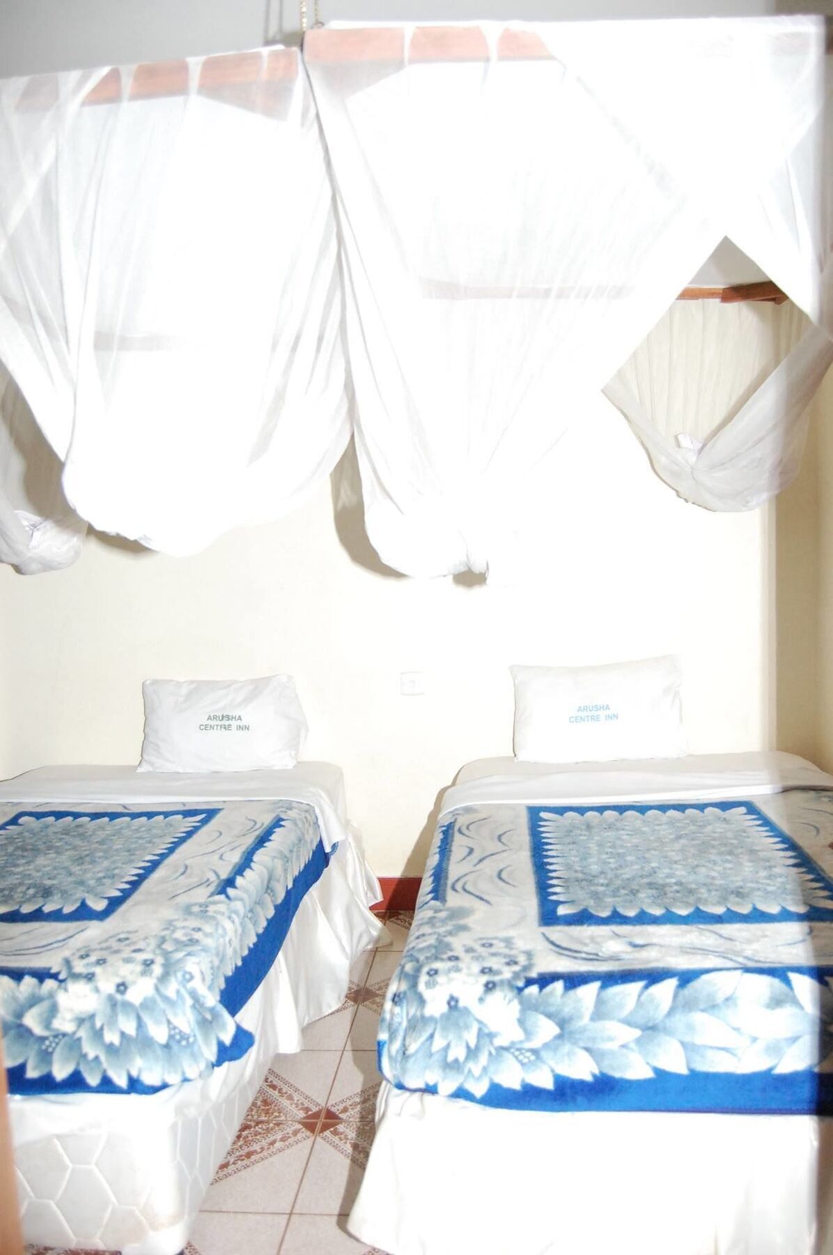 Center Inn Arusha Bagian luar foto